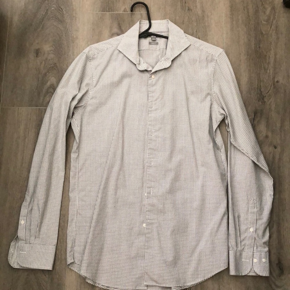 UNIQLO Men’s Slim Fit Button Up